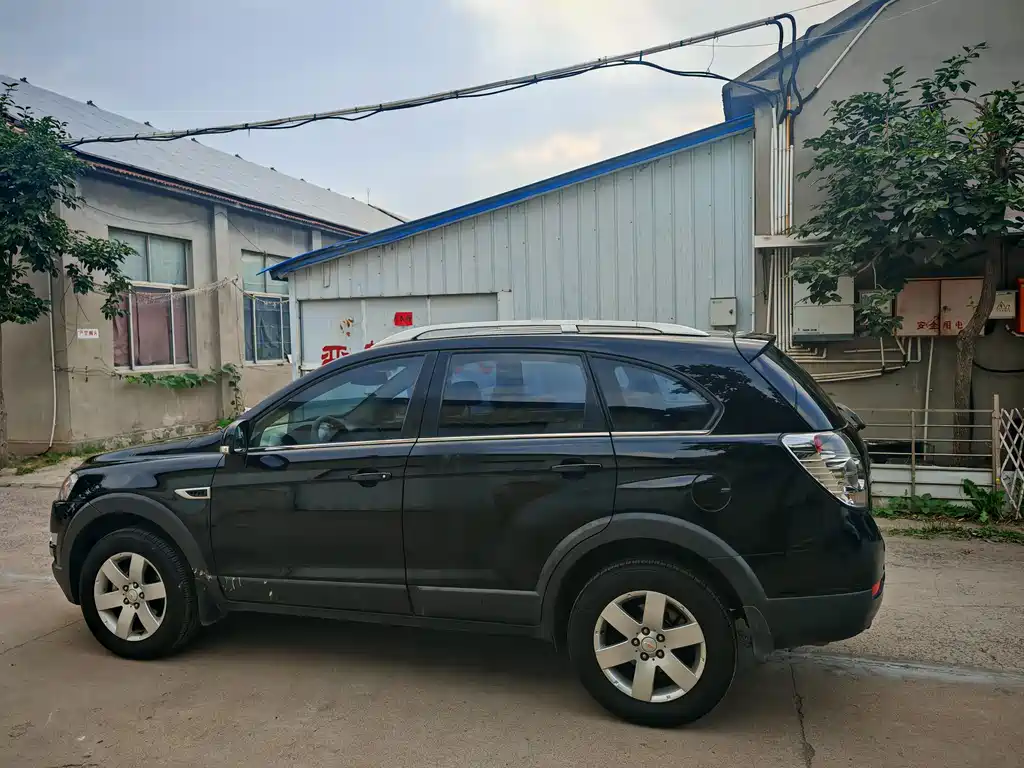 Chevrolet Captiva — миниатюра 16