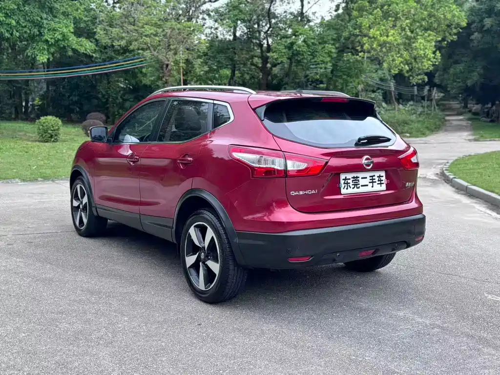 Nissan Qashqai — миниатюра 15