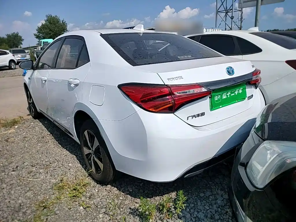 Toyota Levin Twin Engine E+ — миниатюра 5