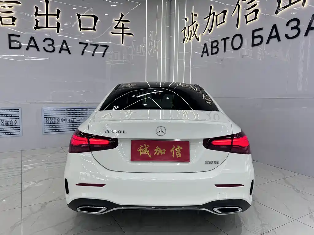 Mercedes-Benz A-Class — миниатюра 5