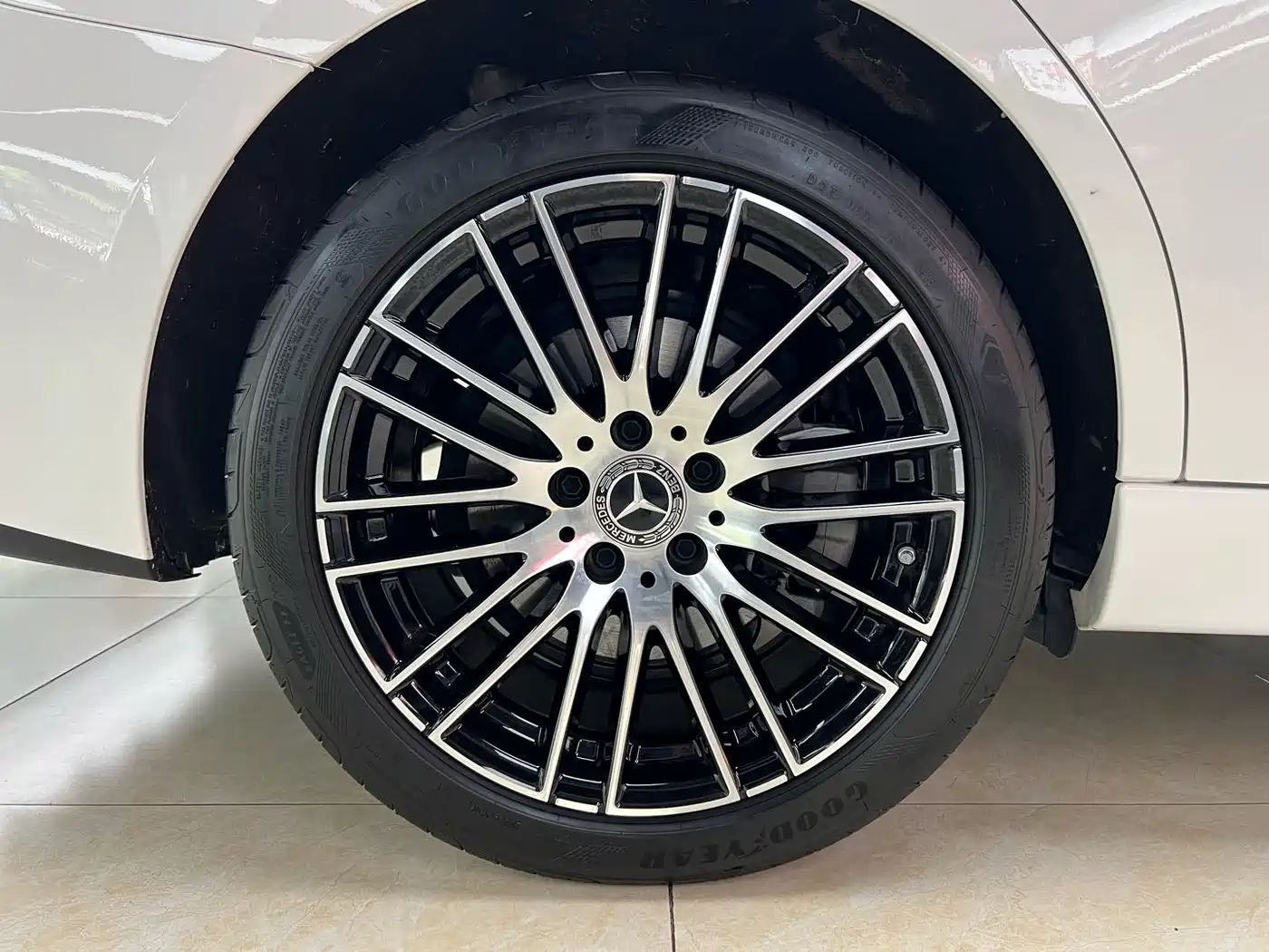 Mercedes-Benz C-class id 4655114 из Китая 8