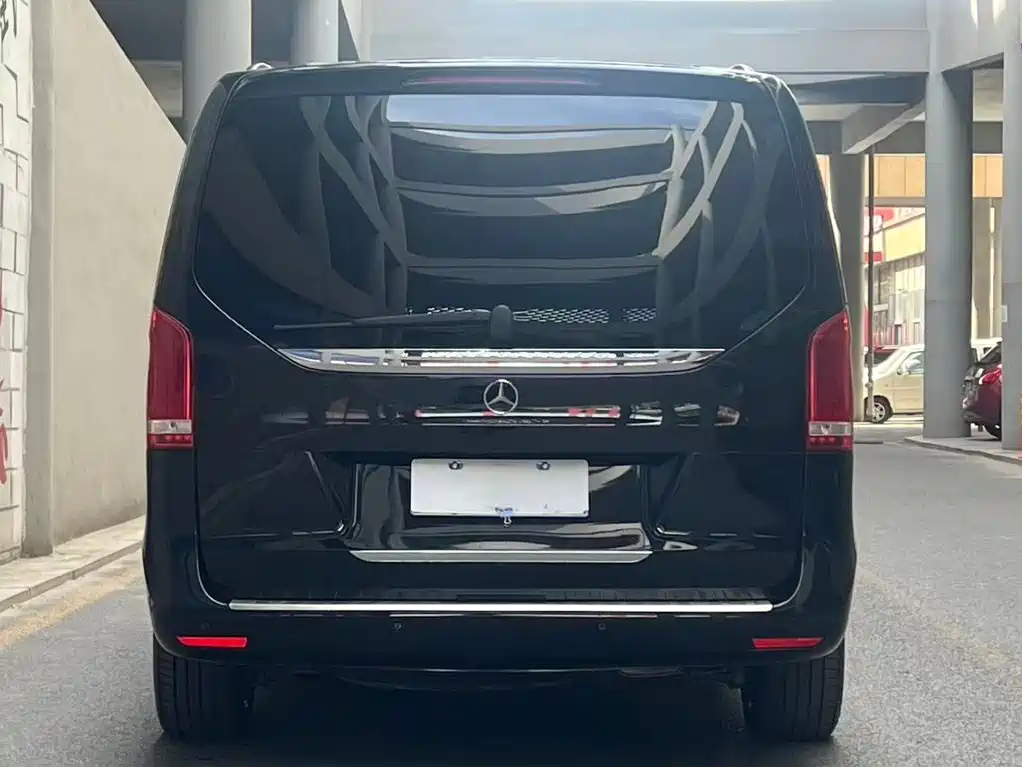 Mercedes-Benz V-Class — миниатюра 4