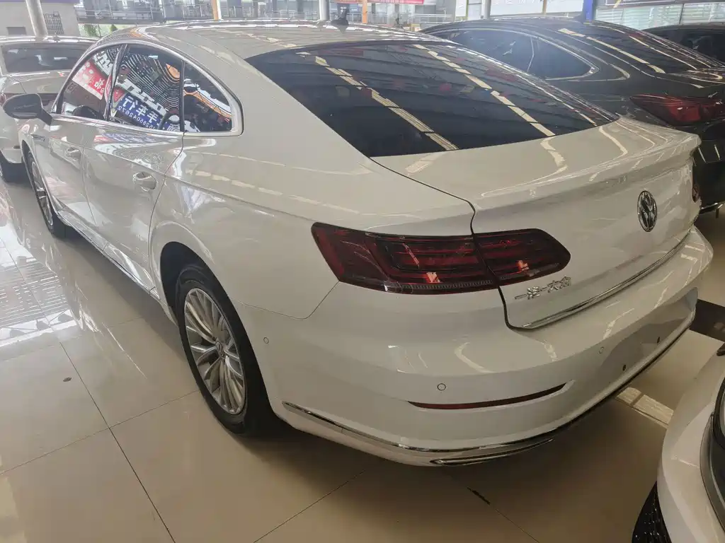 Volkswagen CC — миниатюра 6