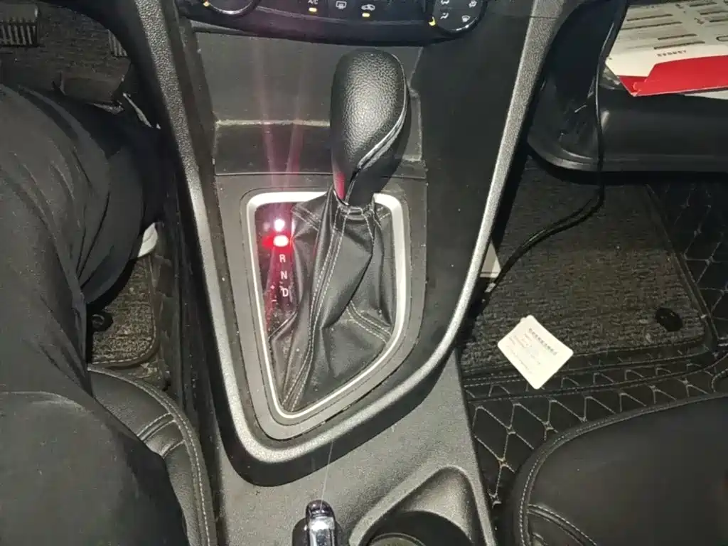 Buick Excelle — миниатюра 14