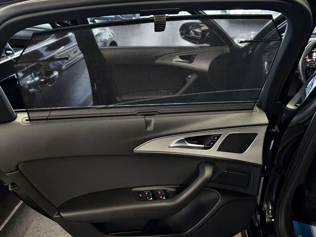 Audi A6L — миниатюра 10