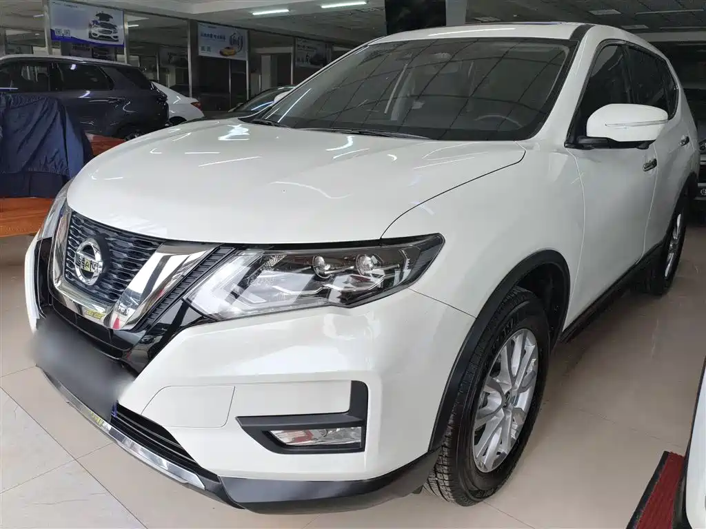Nissan X-Trail 2025