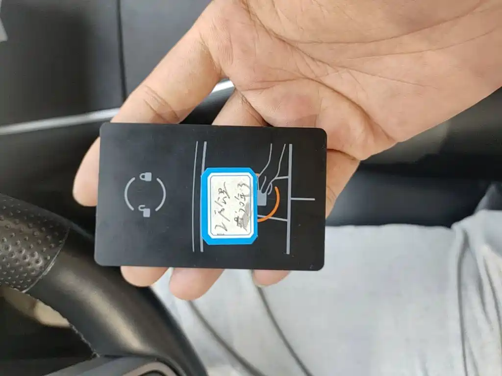 Tesla Model 3 — миниатюра 9