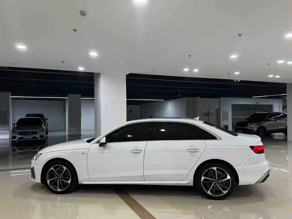 Audi A4L — миниатюра 3