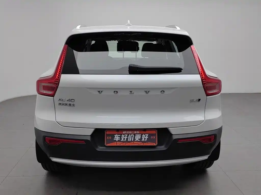 Volvo XC40 — миниатюра 4