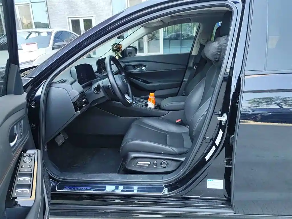 Honda Accord New Energy — миниатюра 5