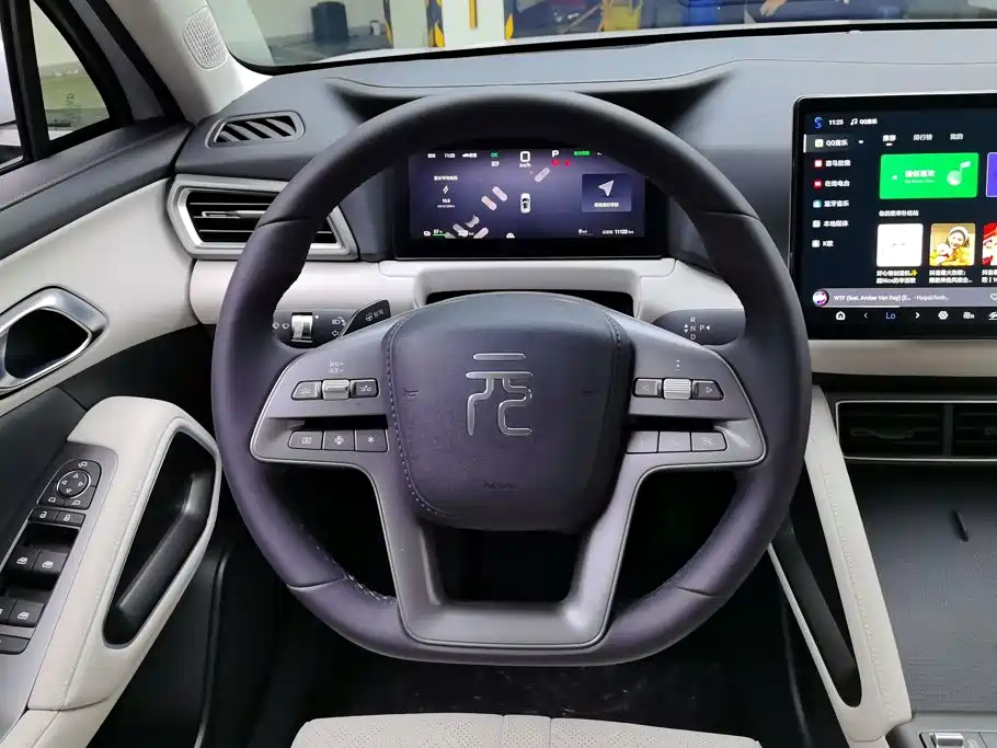 BYD Yuan UP — миниатюра 15