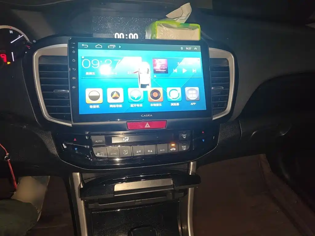 Honda Accord — миниатюра 6
