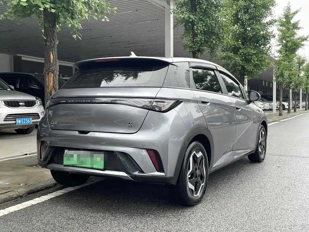 BYD Dolphin — миниатюра 9