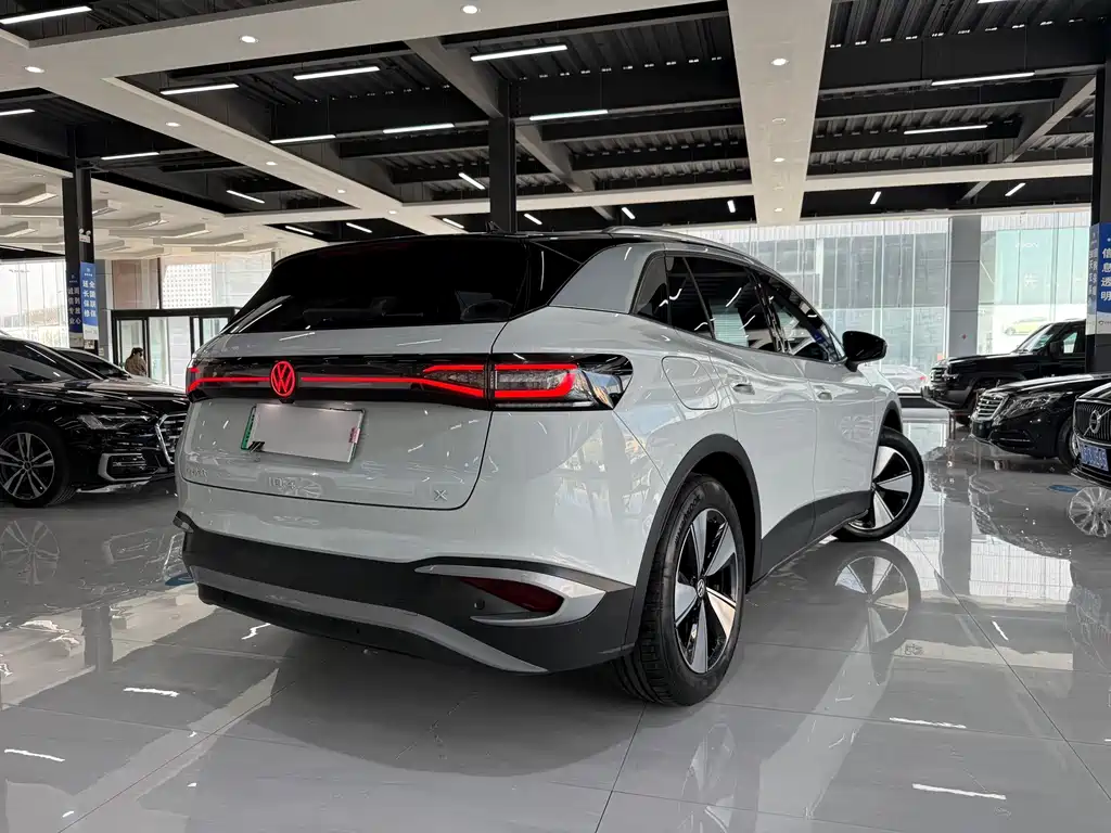 Volkswagen ID.4 X — миниатюра 7