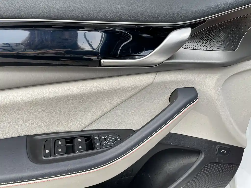 BYD Qin PLUS — миниатюра 3