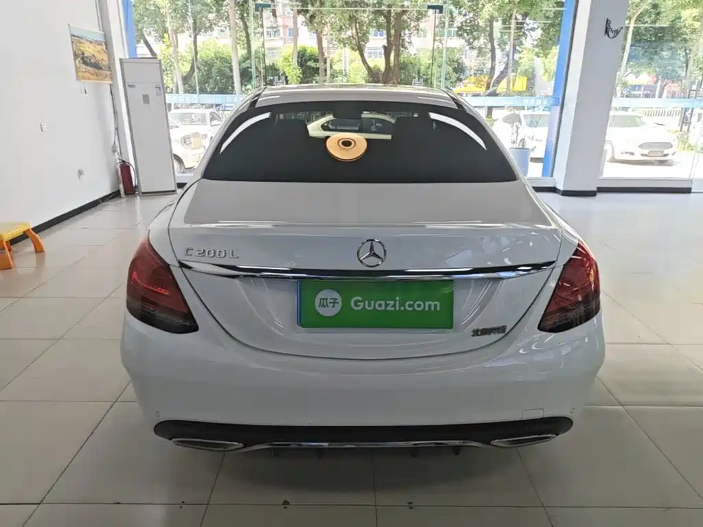 Mercedes-Benz C-Class — миниатюра 6
