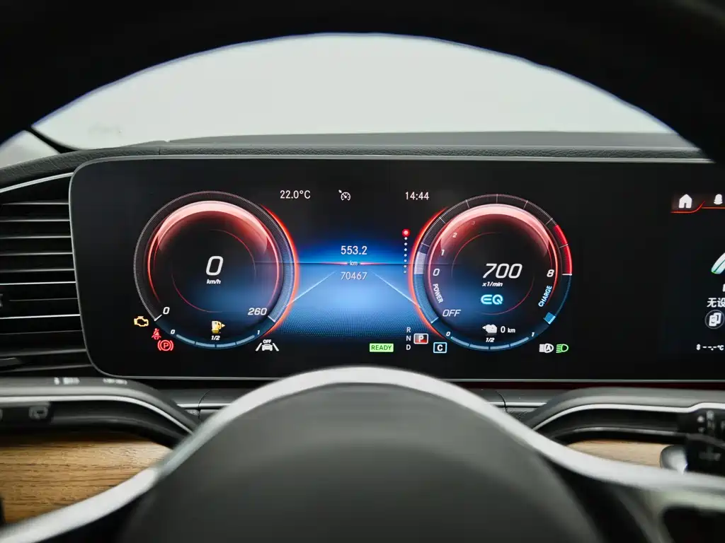 Mercedes-Benz GLE New Energy — миниатюра 4