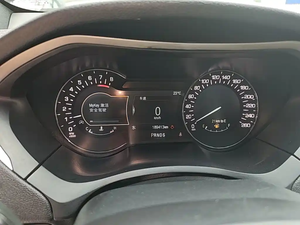 Lincoln MKZ — миниатюра 12