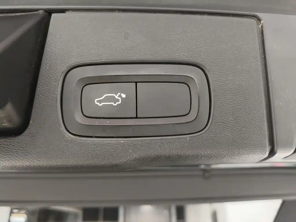 Volvo XC60 2019 T5 V