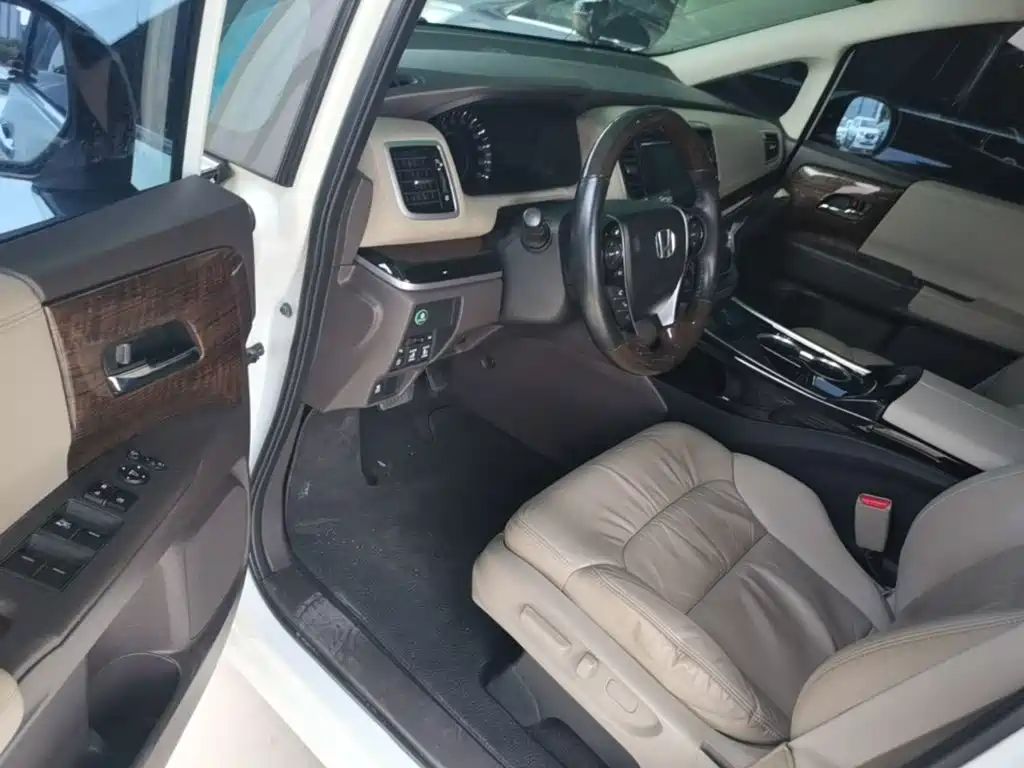 Honda Odyssey — миниатюра 16