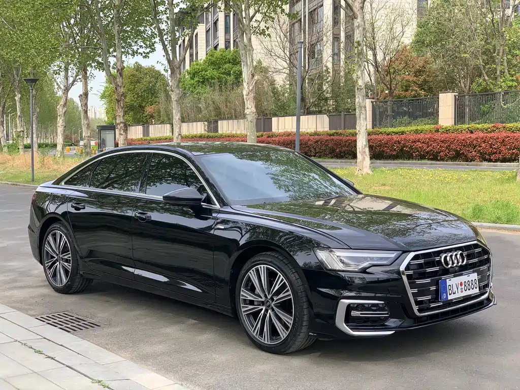 Audi A6L 2025