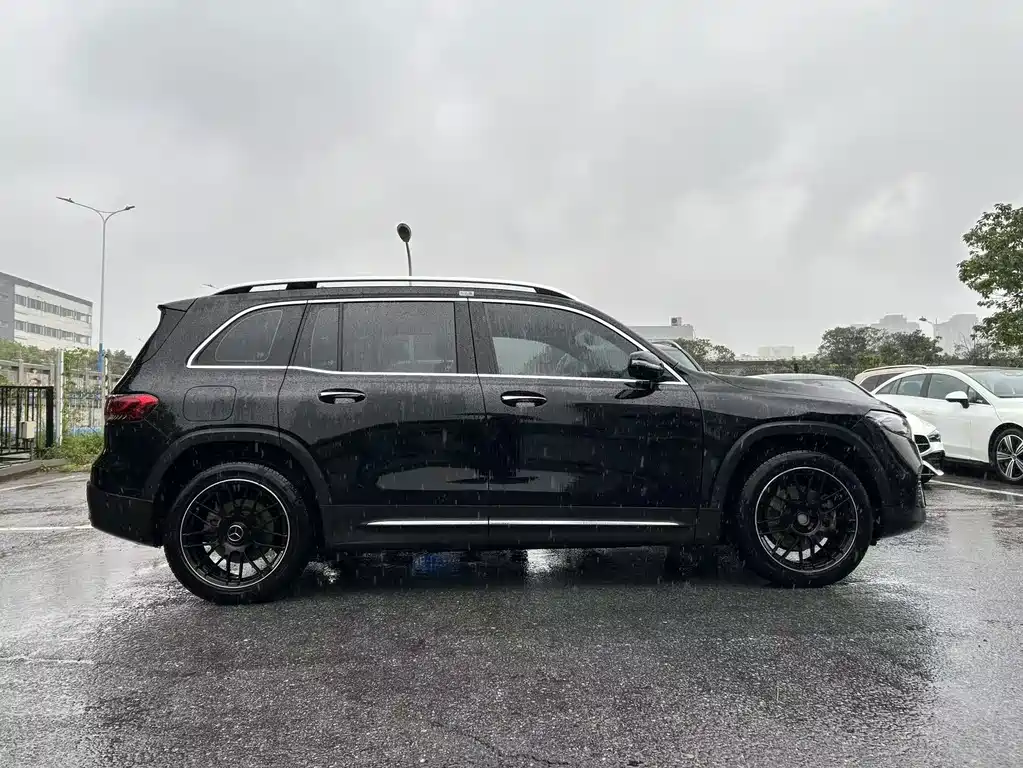 Mercedes-Benz EQB — миниатюра 4
