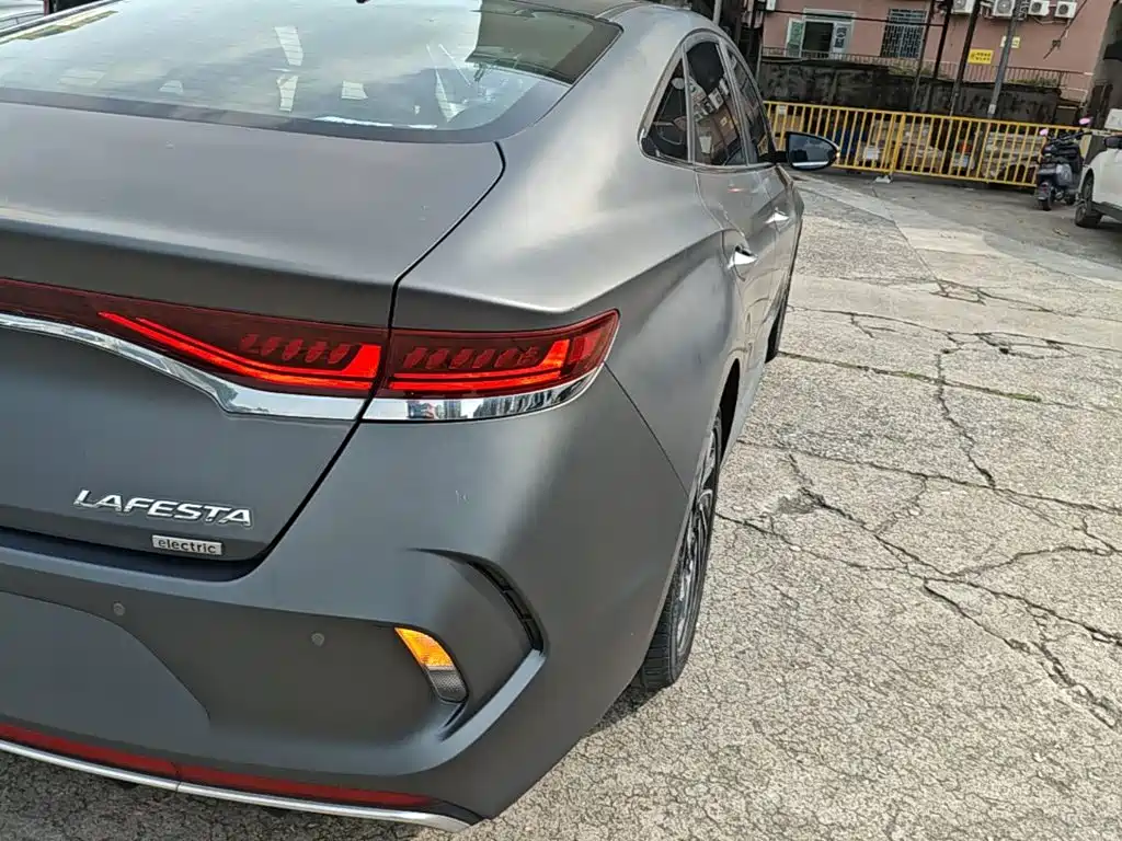 Hyundai Fista EV — миниатюра 24
