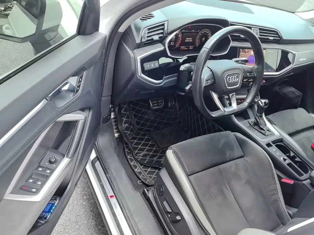 Audi Q3 — миниатюра 16