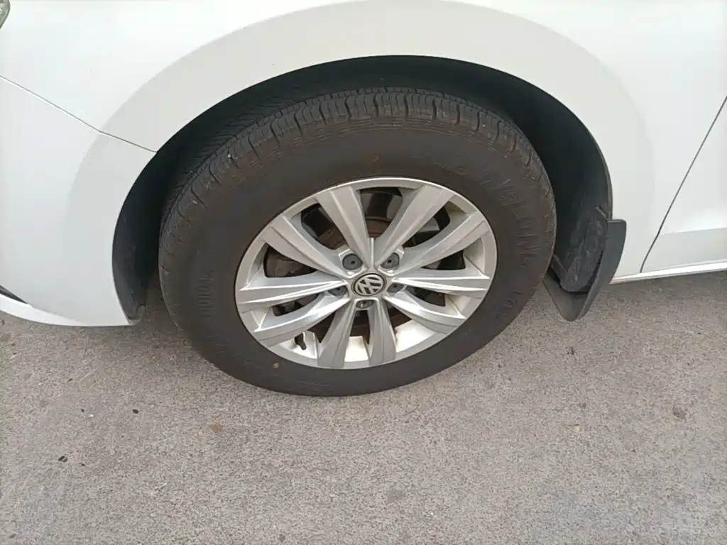 Volkswagen Bora — миниатюра 23