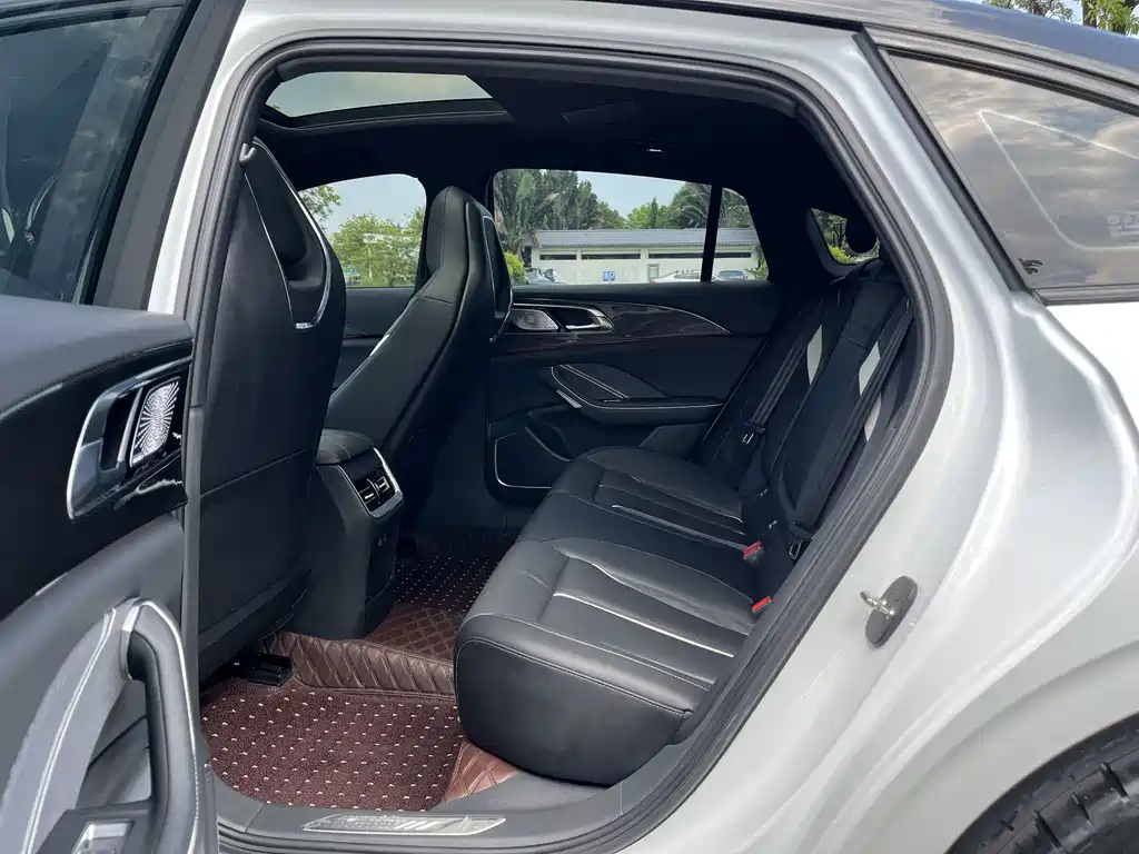 Hongqi Hongqi H6 — миниатюра 13