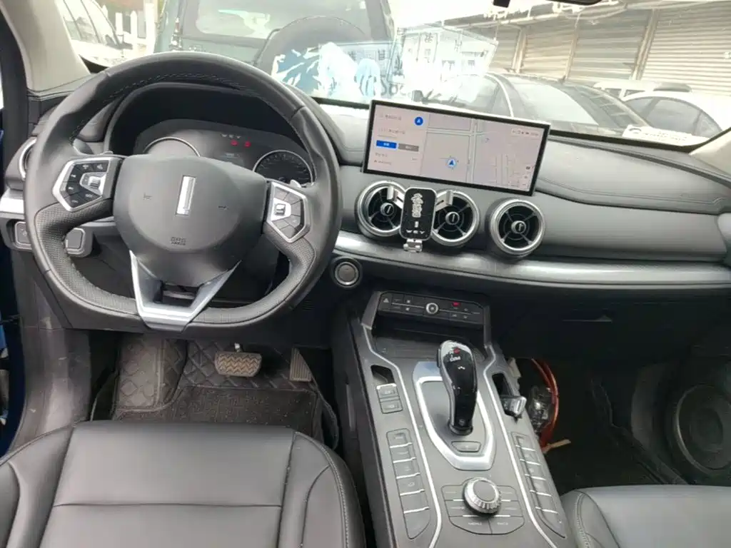 Wey Wey VV5 — миниатюра 10