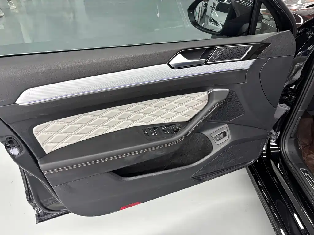 Volkswagen Magotan — миниатюра 4