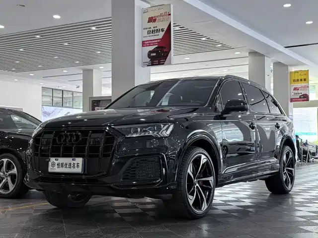 audi sq7