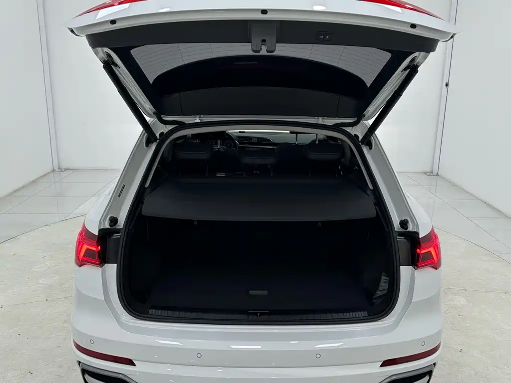 Audi Q3 — миниатюра 16