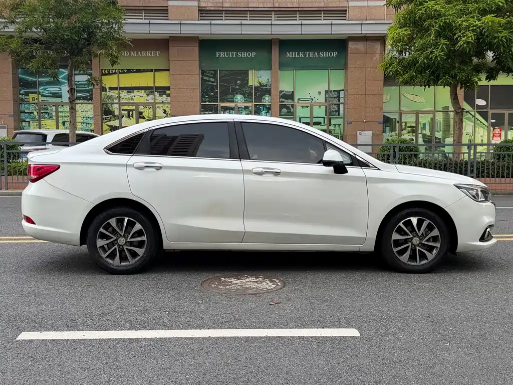 BAIC Senova D50 — миниатюра 11