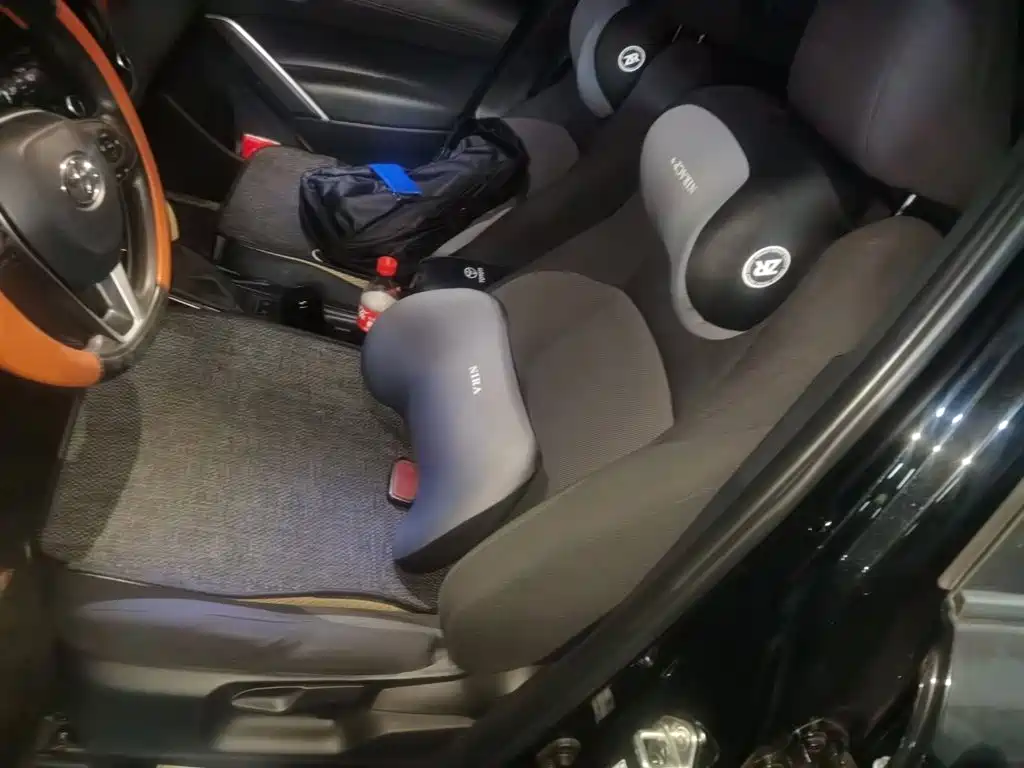 Toyota Frontlander — миниатюра 8