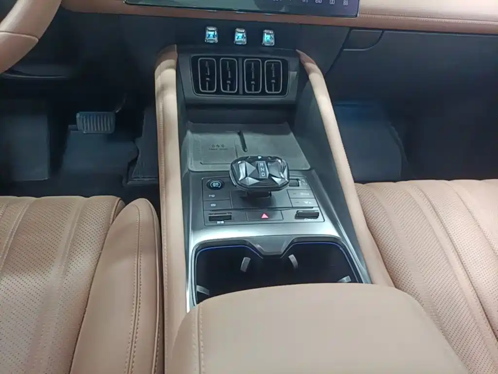 BYD Song L EV L EV 2025 Smart Drive 662km