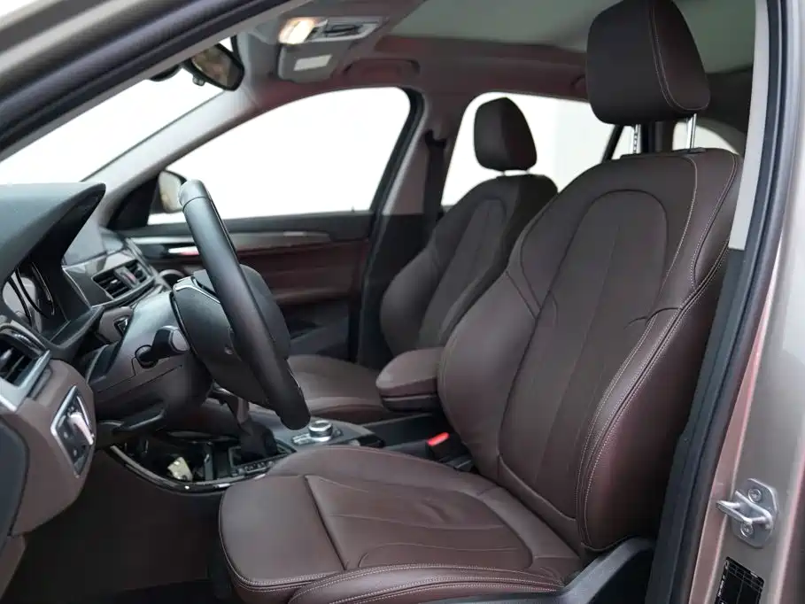 BMW X1 — миниатюра 6