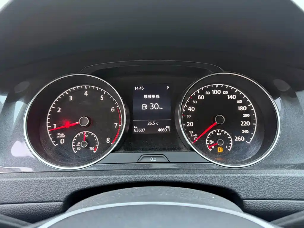 Volkswagen Golf — миниатюра 15