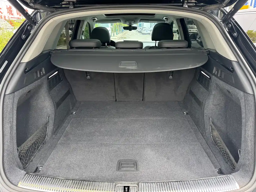 Audi Q5L — миниатюра 9
