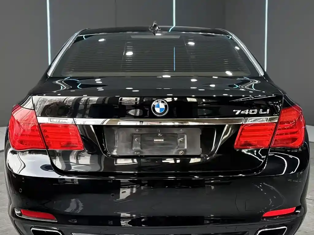 BMW 7 Series 7 2009 740Li Lead