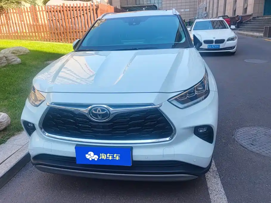 Toyota Highlander — миниатюра 2