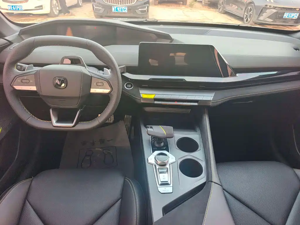 Changan UNI-V — миниатюра 9