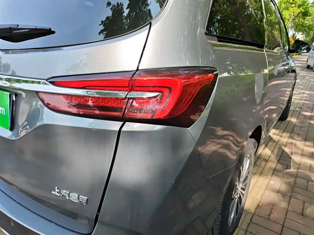 Buick GL8 2021 652T Luxury