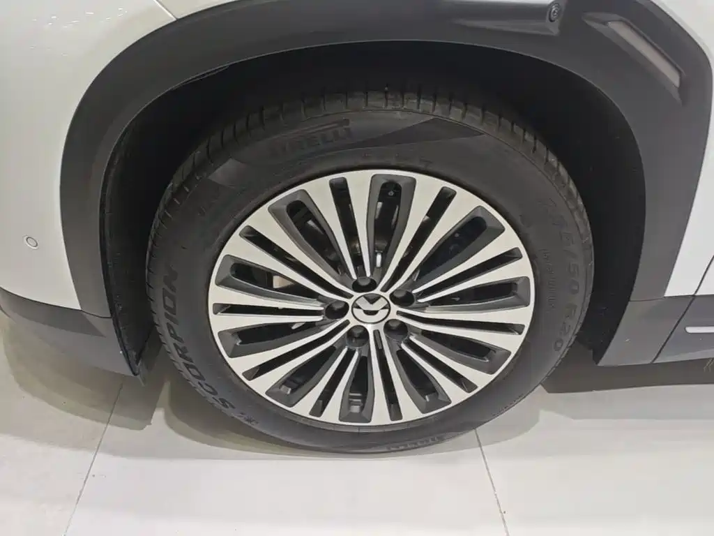 NIO ES7 — миниатюра 23