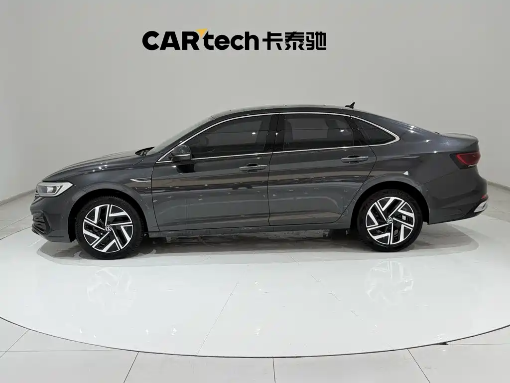 Volkswagen Sagitar — миниатюра 8