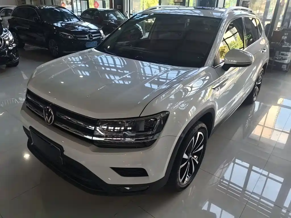 Volkswagen Tharu — миниатюра 2
