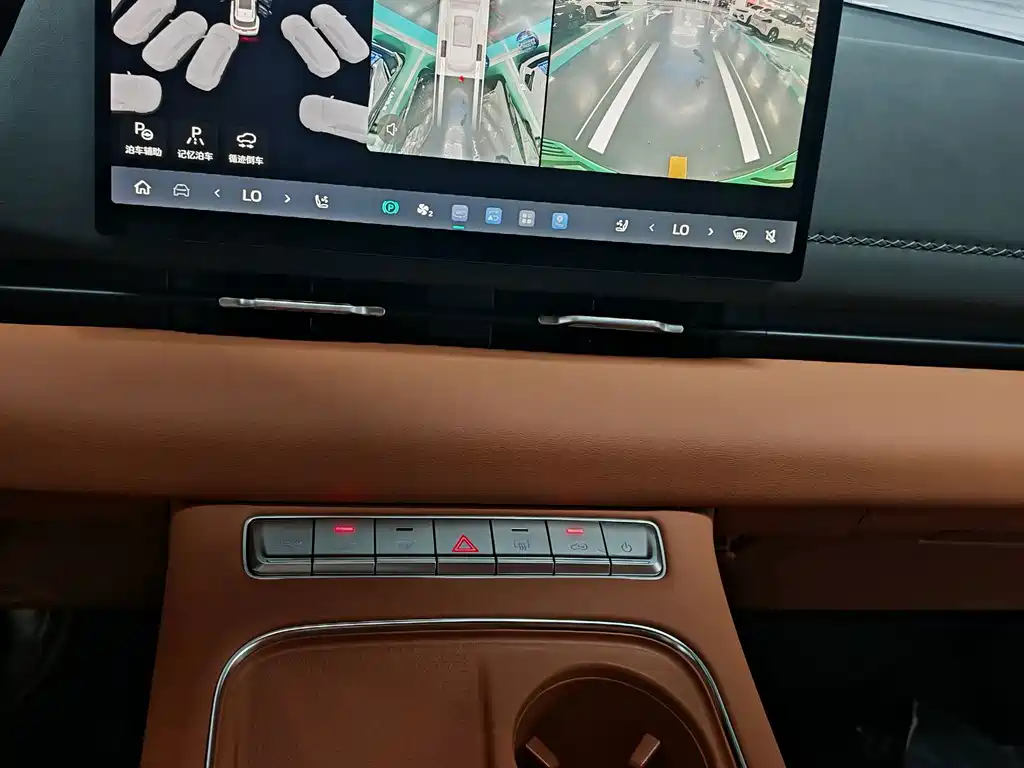 Haval Xiaolong MAX — миниатюра 4