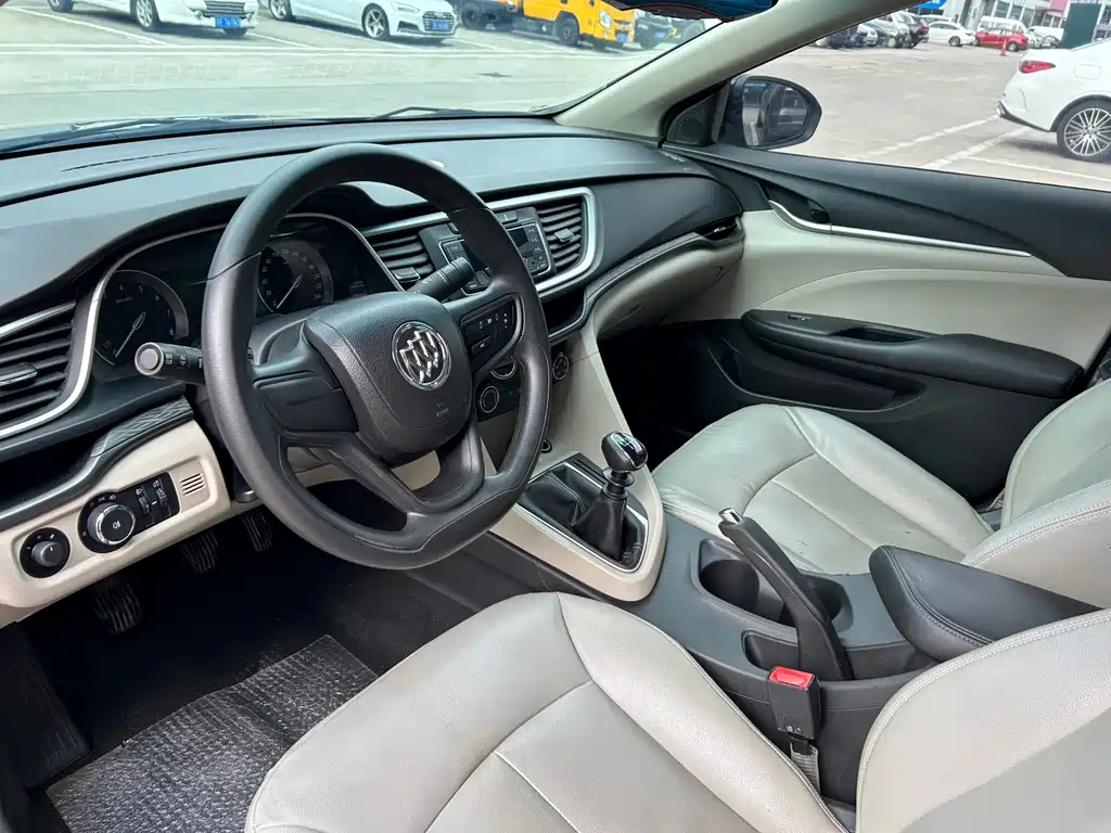 Buick Excelle — миниатюра 8