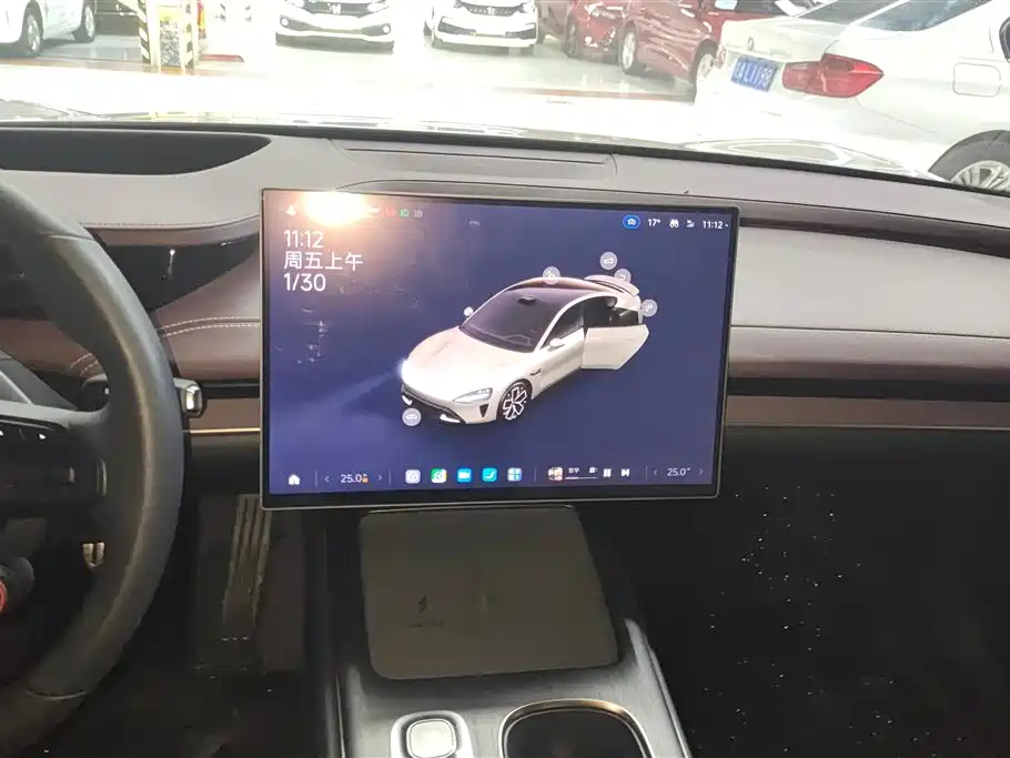 XIAOMI CAR XIAOMI SU7